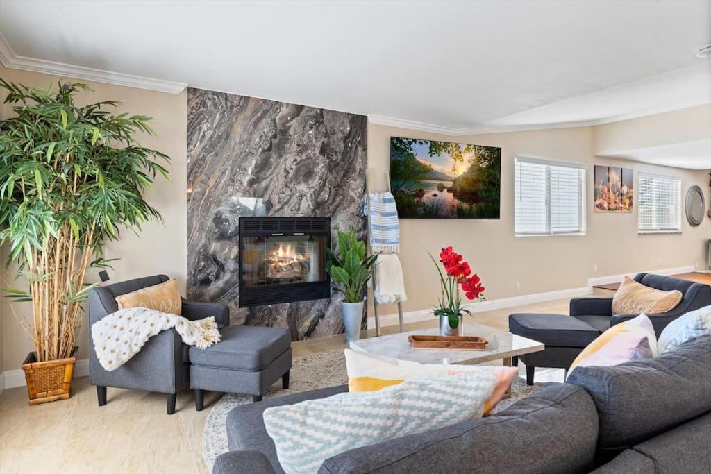 Seabreeze-Modern Home W Outdoor Living&Near Beach Huntington Beach Dış mekan fotoğraf